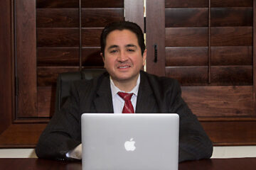 El Paso Traffic Ticket Firm - Attorney Robert Navar